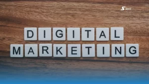 Tulisan digital marketing di atas kayu